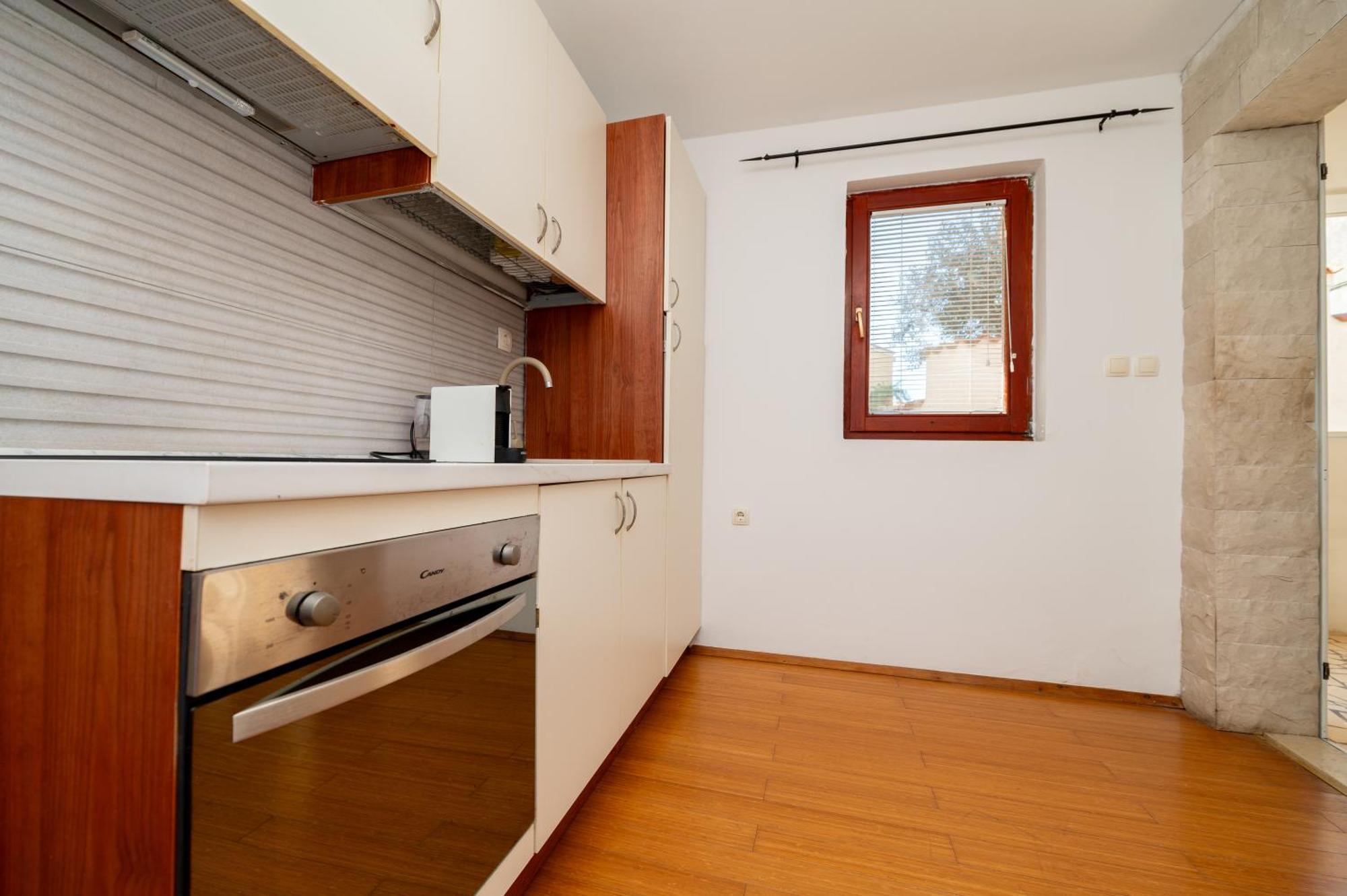 Apartments Vitoria مالي لوشينغْ المظهر الخارجي الصورة