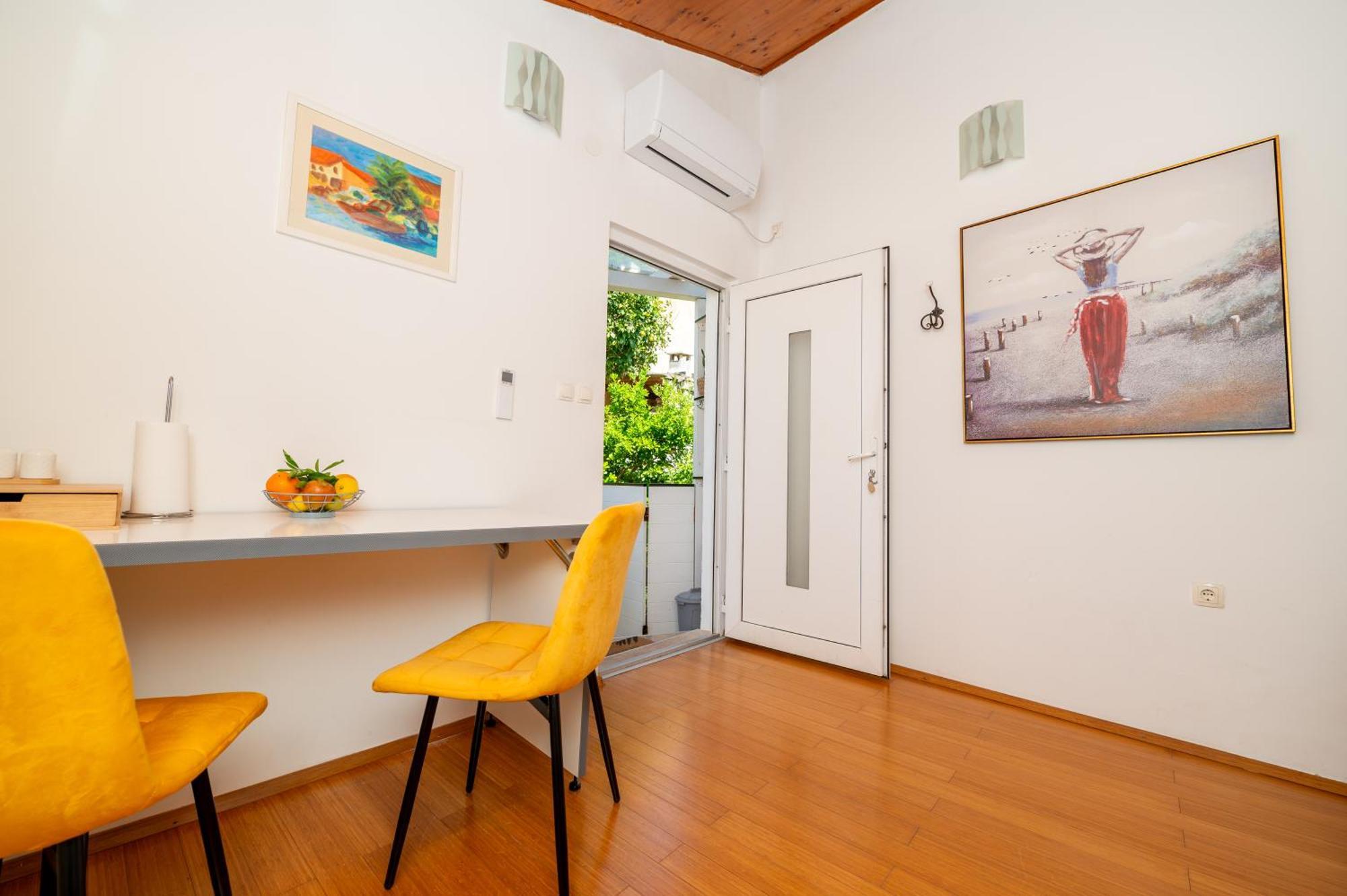 Apartments Vitoria مالي لوشينغْ المظهر الخارجي الصورة