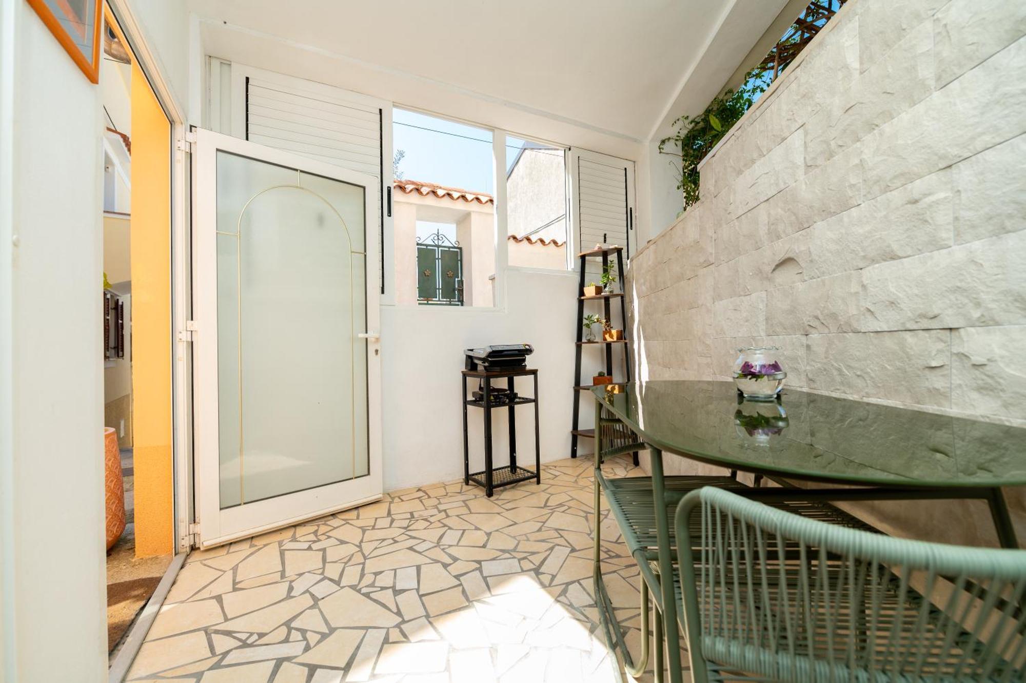 Apartments Vitoria مالي لوشينغْ المظهر الخارجي الصورة